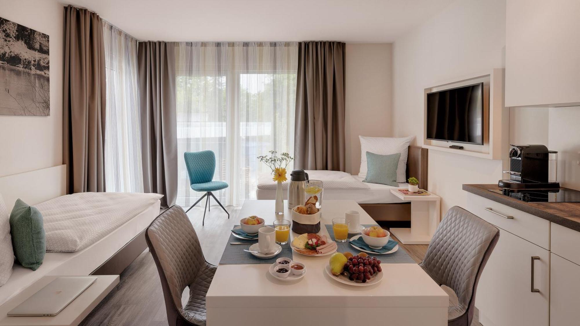 Amper Art Hotel Фюрщенфелдбрук Екстериор снимка